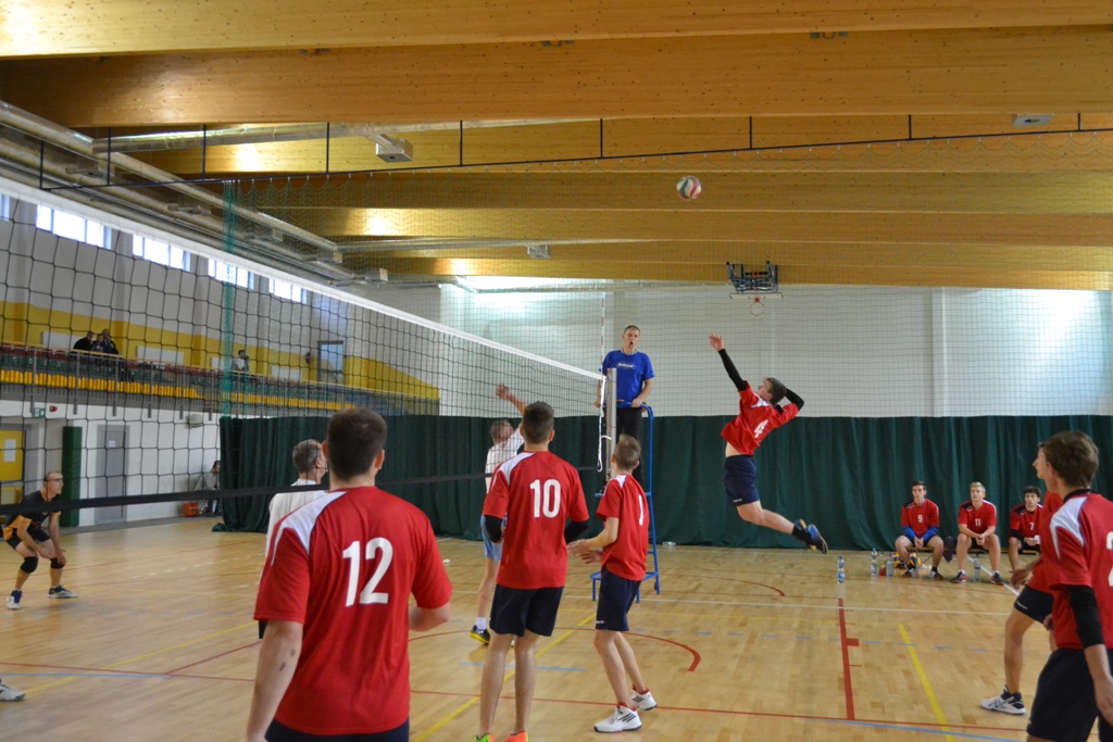 LIPNOWSKA AMATORSKA LIGA PIŁKI SIATKOWEJ 2017 - 1 KOLEJKA
